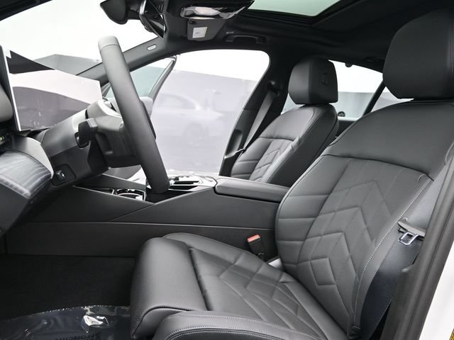 New 2026 BMW i5 eDrive40 RWD image 17