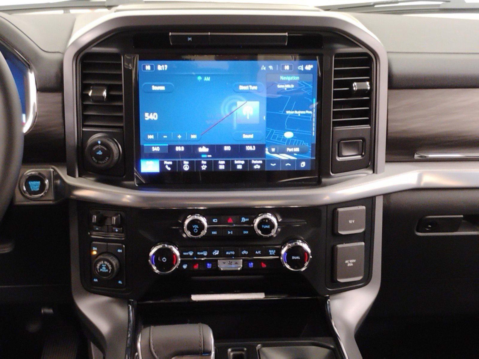 New 2025 Ford F150 Lariat w/ Equipment Group 501A Mid image 25