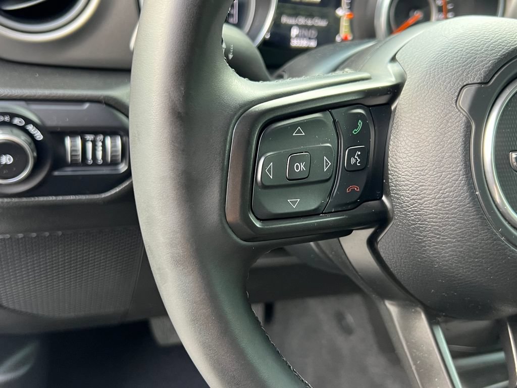 Used 2022 Jeep Wrangler Unlimited Sport w/ Sun And Sound Package AWD/4WD image 25