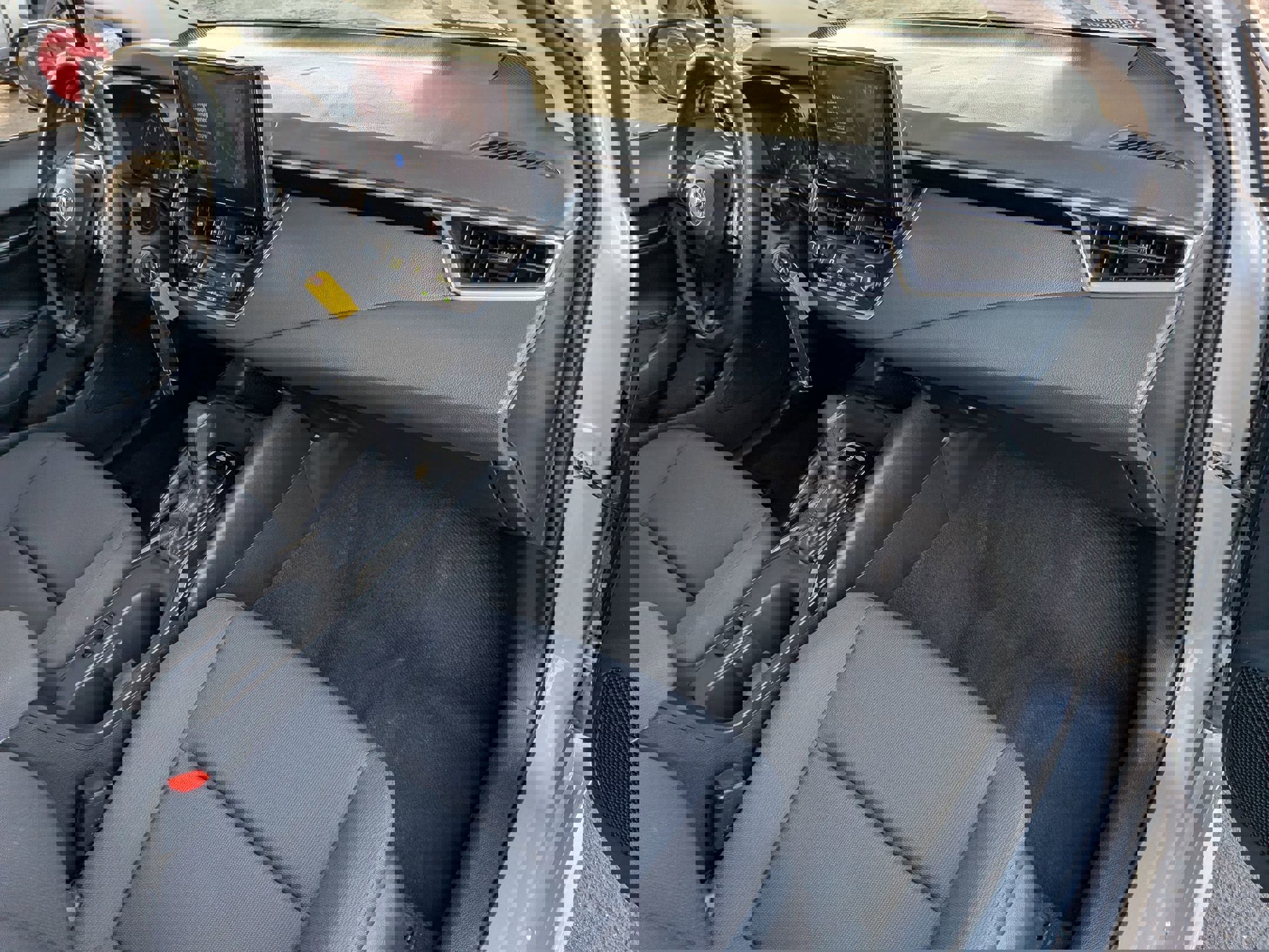 Used 2024 Toyota Corolla LE image 32