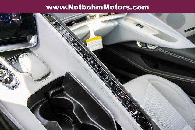 New 2025 Chevrolet Corvette Stingray Premium Cpe w/ Z51 Performance Package image 20