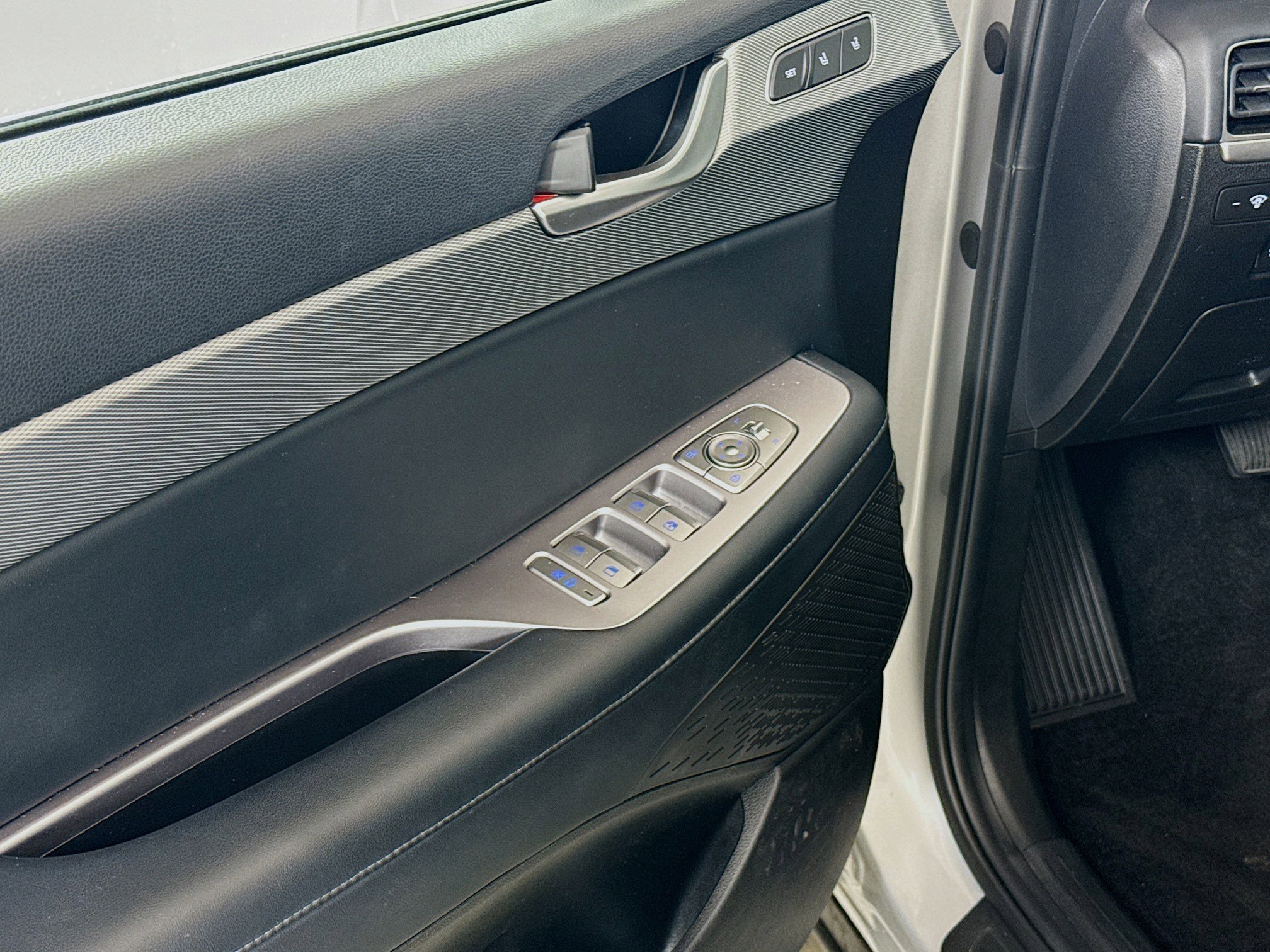 Used 2021 Hyundai Palisade SEL w/ Premium Package image 20