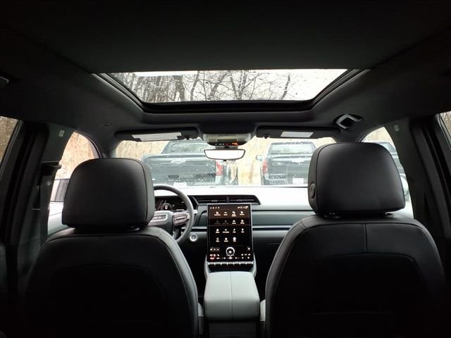 New 2026 GMC Terrain AT4 w/ Technology Package II image 28