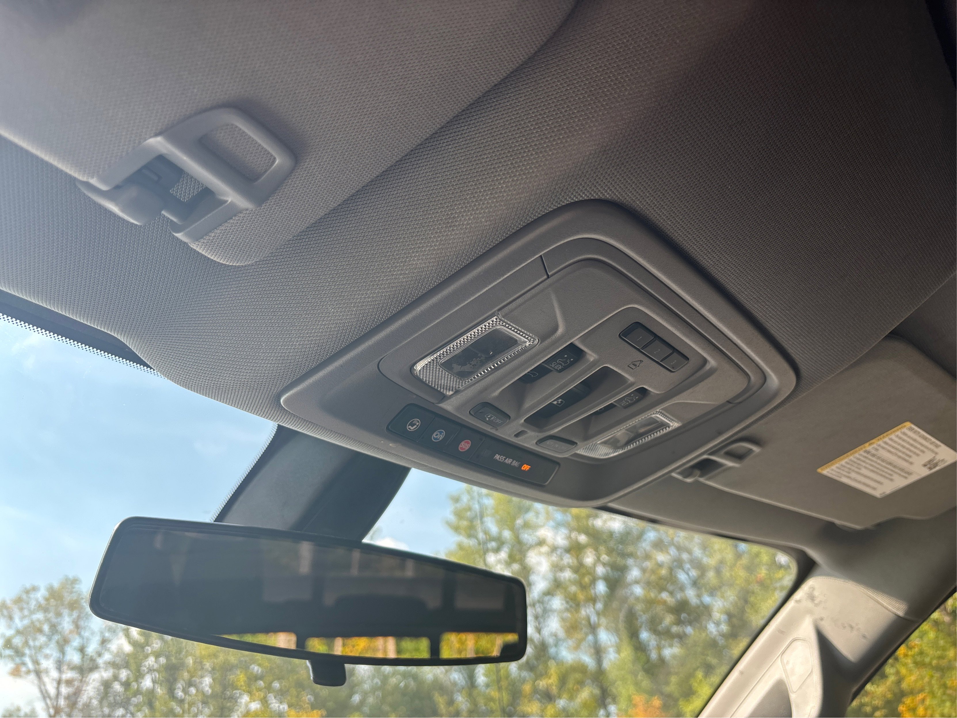 Used 2022 Chevrolet Silverado 1500 LT Trail Boss w/ LT Trail Boss Premium Package image 19