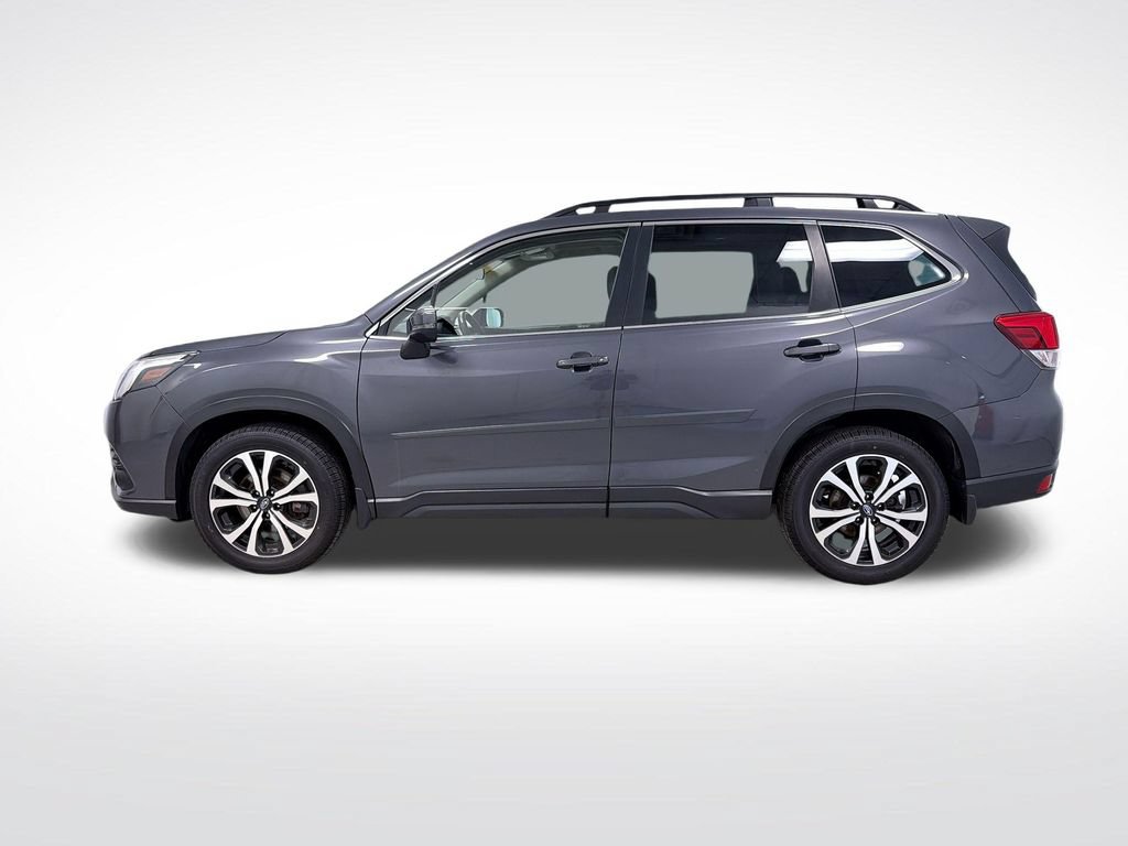 Used 2023 Subaru Forester Limited AWD/4WD image 10