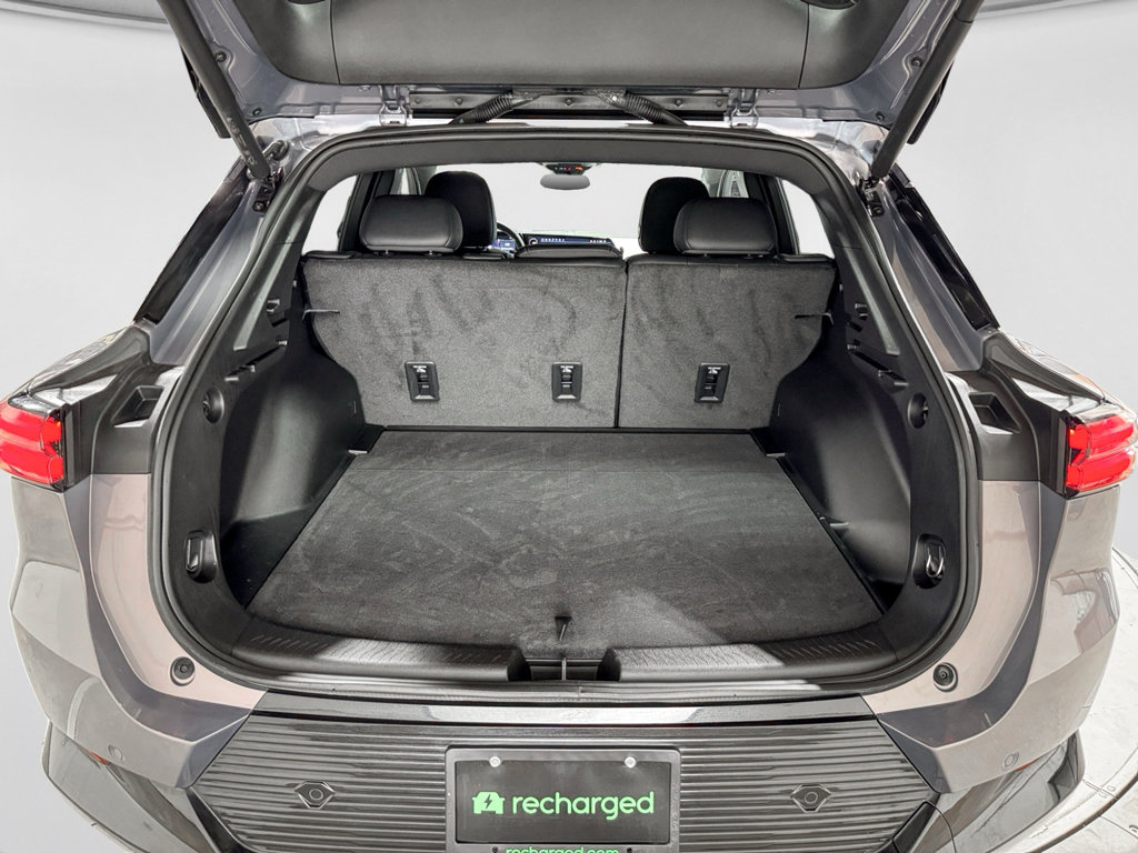 Used 2024 Chevrolet Equinox EV LT FWD image 25