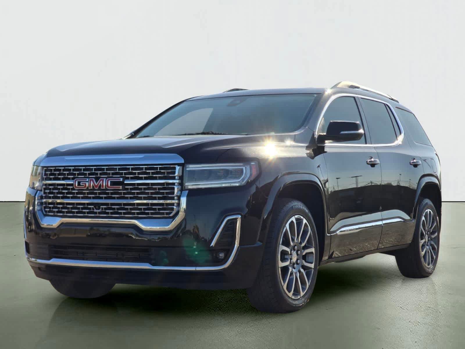 Used 2022 GMC Acadia Denali w/ Denali Ultimate Package FWD video 2