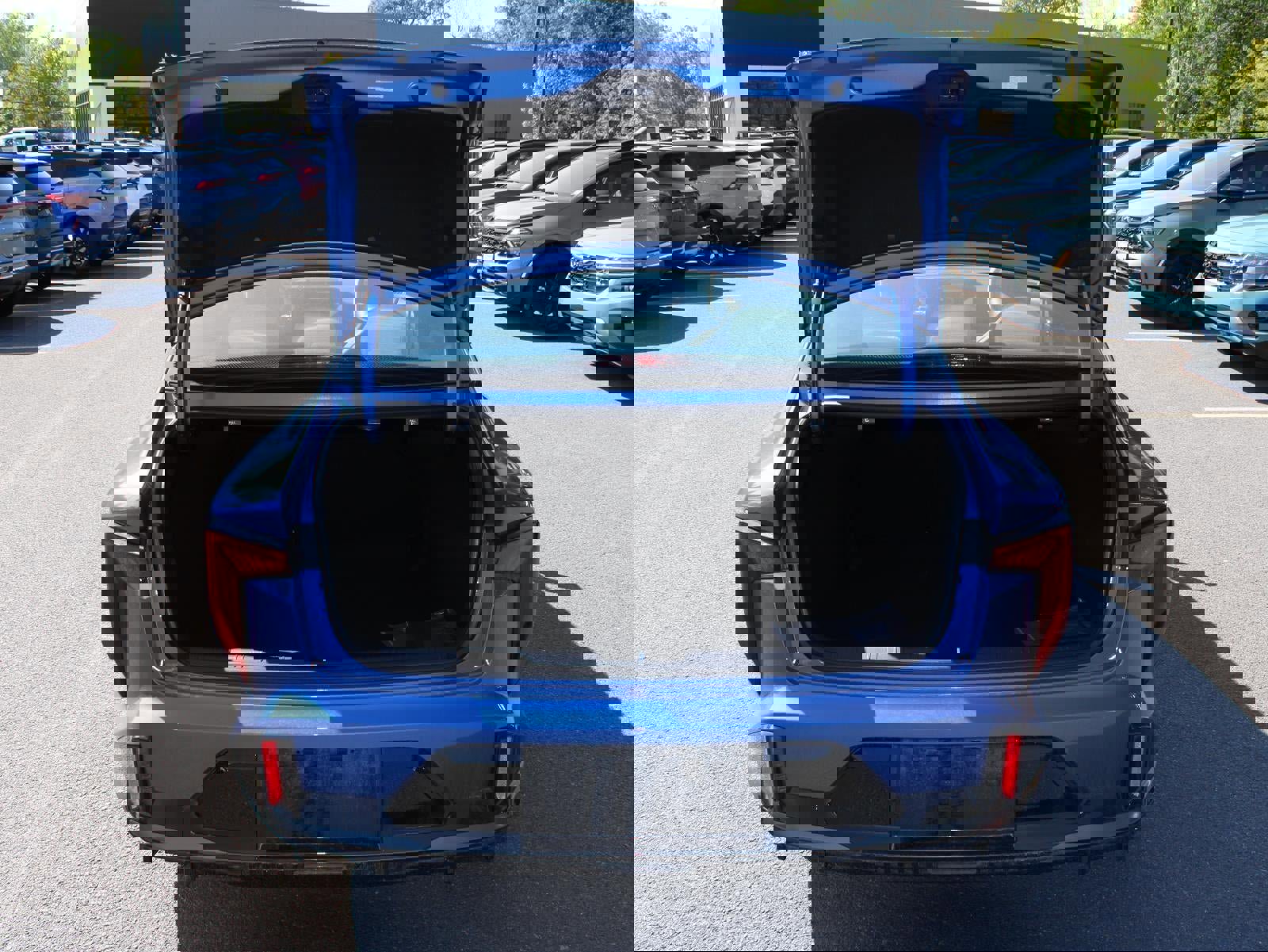 New 2025 Kia K4 GT-Line Turbo image 7