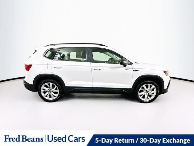 Used 2023 Volkswagen Taos S w/ Driver Assistance Package AWD/4WD image 8