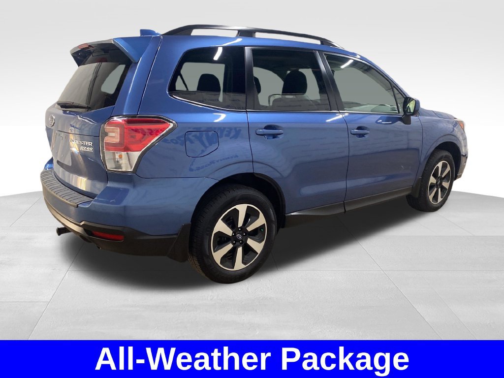 Used 2017 Subaru Forester 2.5i Premium w/ All-Weather Package AWD/4WD image 4