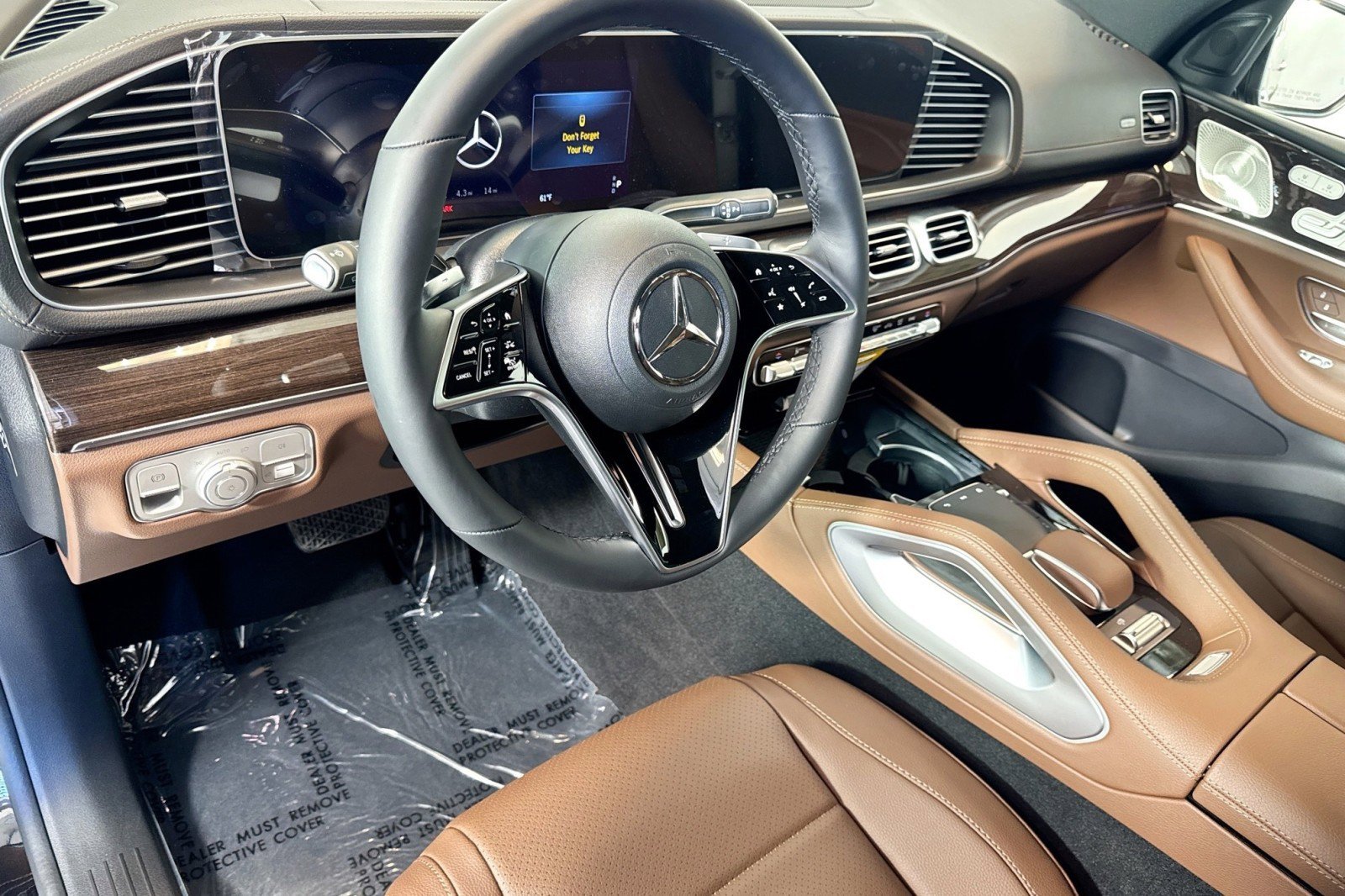 New 2026 Mercedes-Benz GLS 450 4MATIC image 9