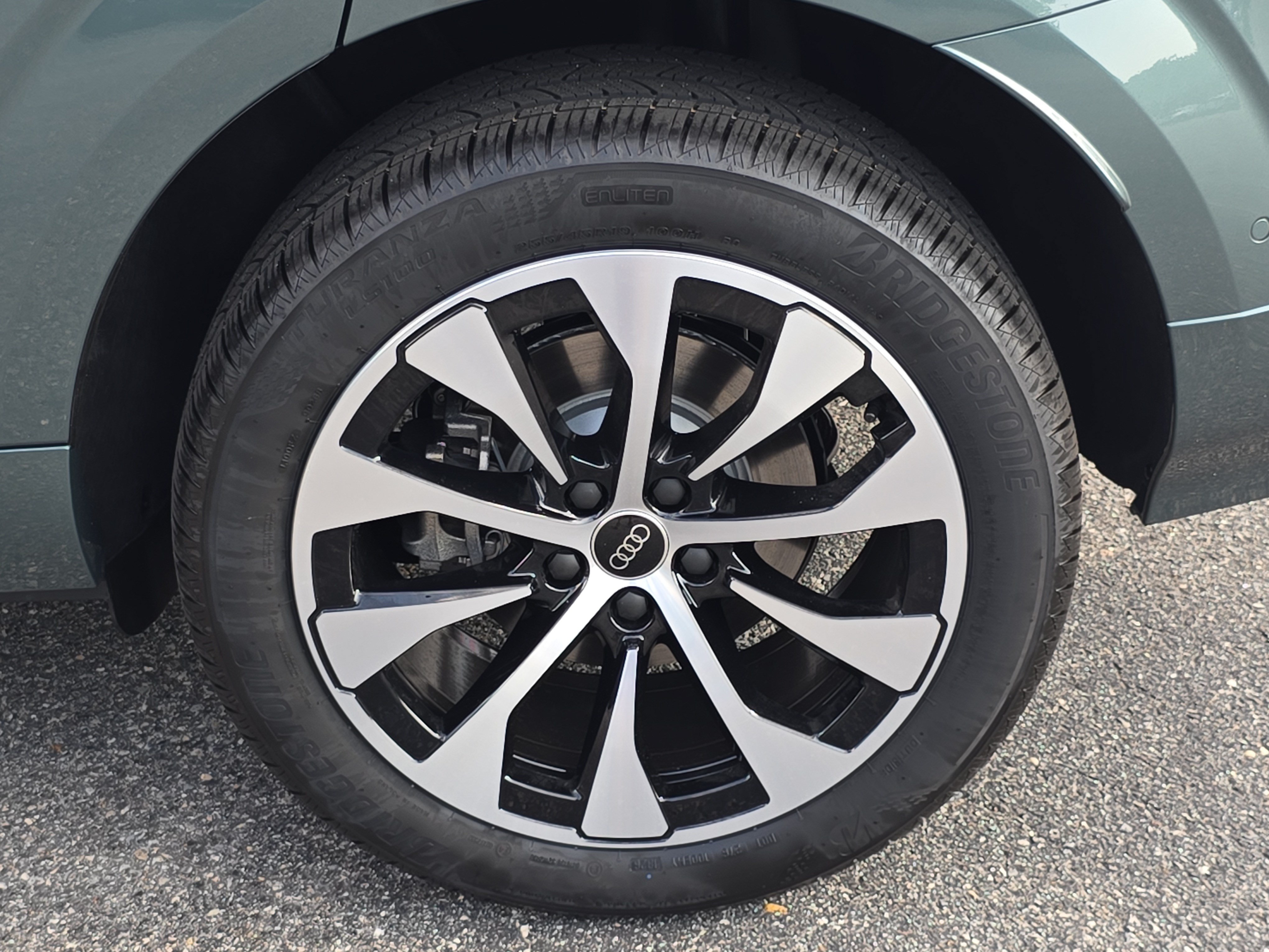 New 2026 Audi Q3 quattro 2.0T AWD/4WD image 34