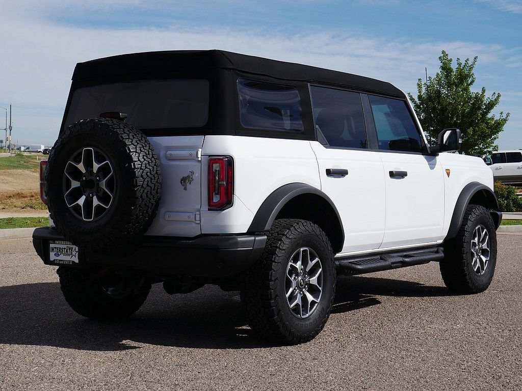 Used 2023 Ford Bronco Badlands AWD/4WD image 6