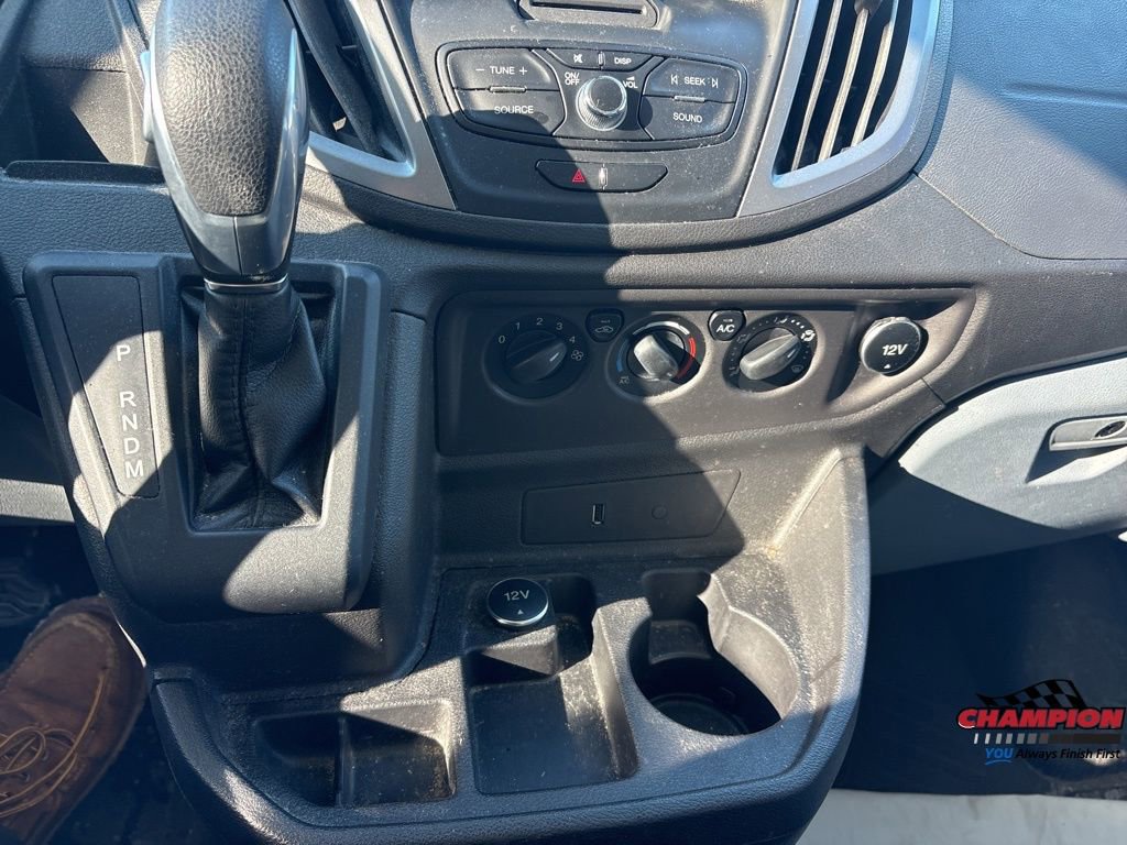 Used 2019 Ford Transit 350 XLT image 21