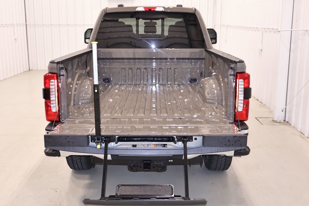 New 2026 Ford F350 Lariat AWD/4WD image 37