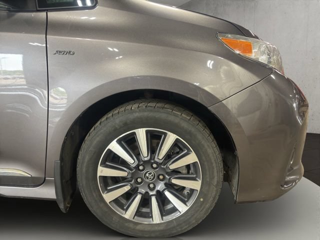Used 2019 Toyota Sienna XLE Premium w/ Protection Package AWD/4WD image 36