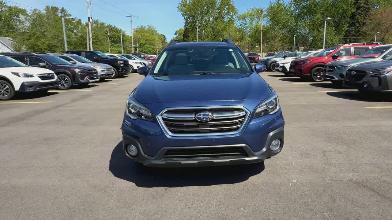 Used 2019 Subaru Outback 2.5i Limited w/ Popular Package #2 AWD/4WD image 3
