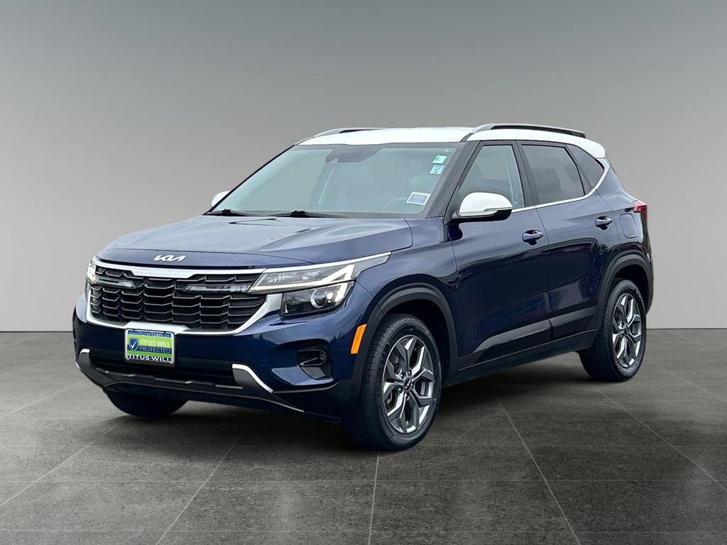 Used 2024 Kia Seltos S AWD/4WD image 3