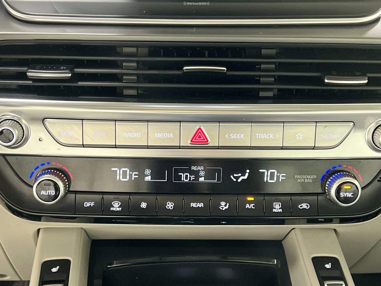 Used 2022 Kia Telluride S image 20