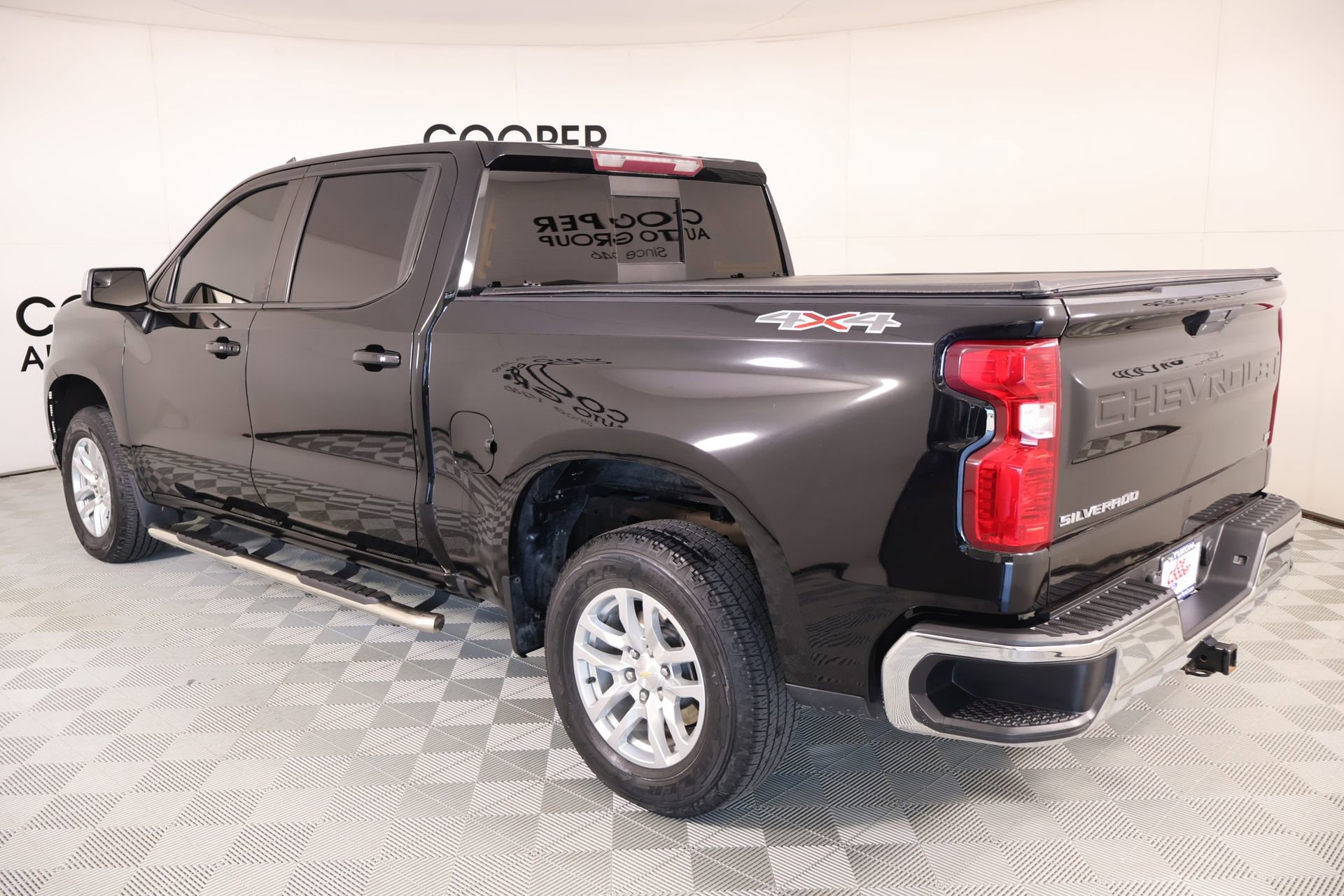Used 2020 Chevrolet Silverado 1500 LT w/ All-Star Edition AWD/4WD image 22