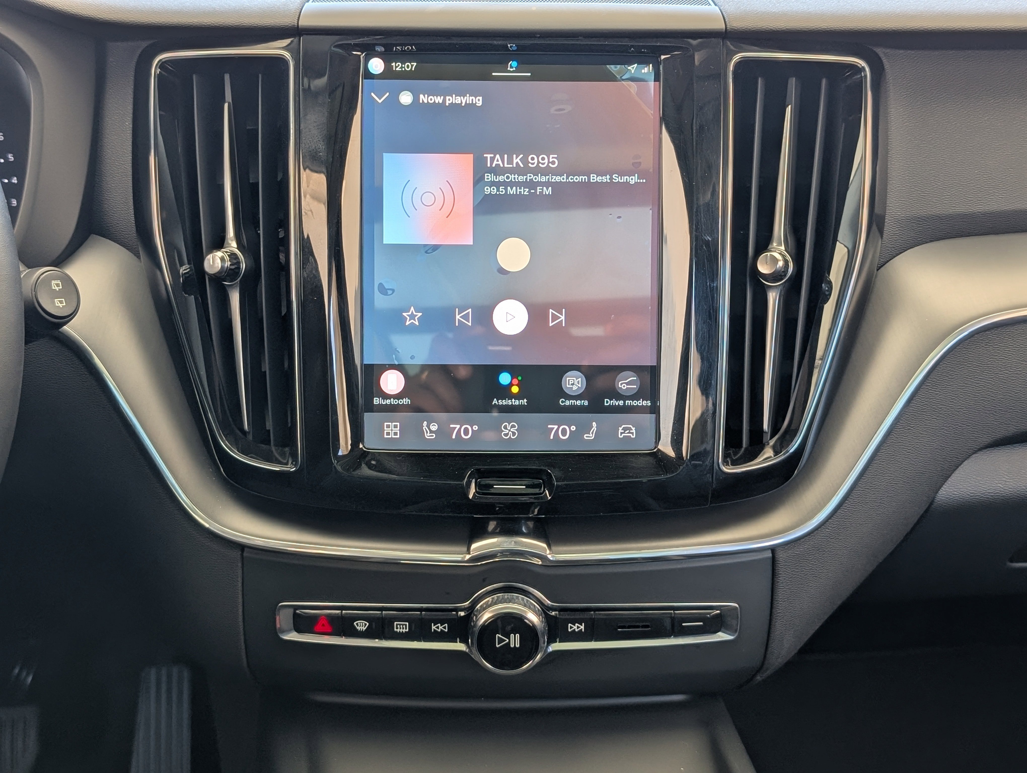 Used 2024 Volvo XC60 B5 Core image 28