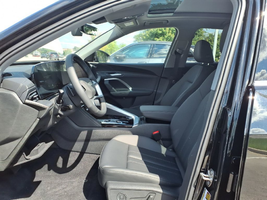 New 2026 Audi Q5 Premium AWD/4WD image 9
