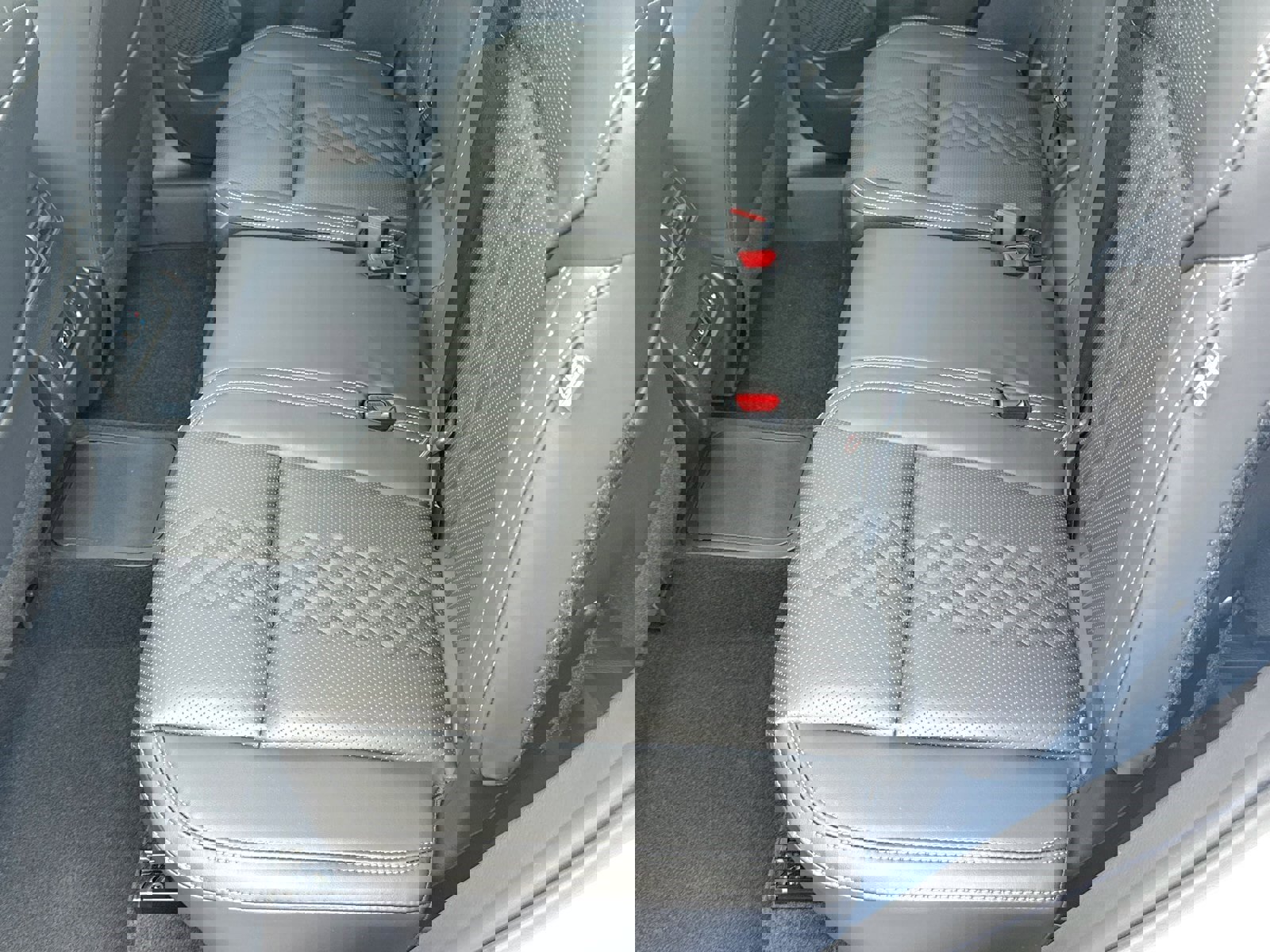 New 2025 Mitsubishi Outlander 4WD Plug-In Hybrid image 13