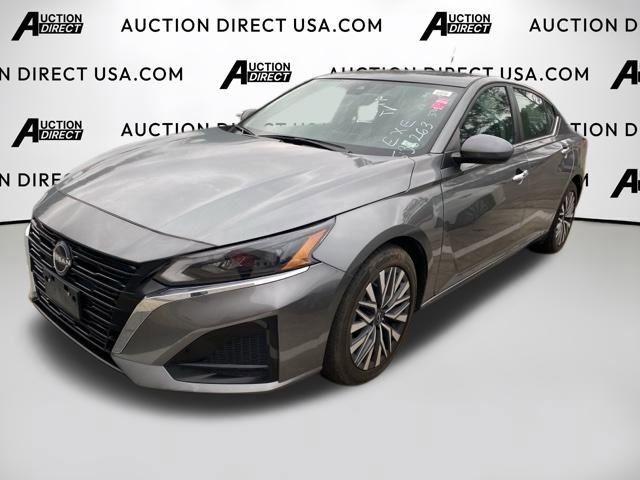 Used 2023 Nissan Altima 2.5 SV image 17