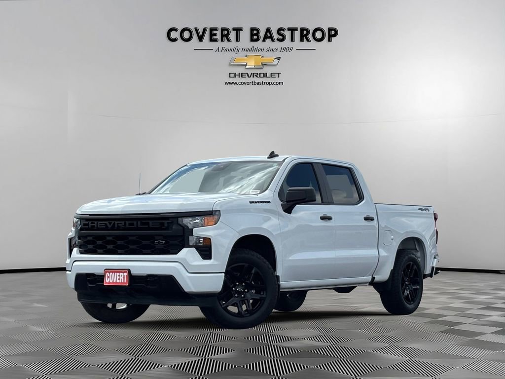 Used 2024 Chevrolet Silverado 1500 Custom w/ Dark Appearance Package AWD/4WD image 1