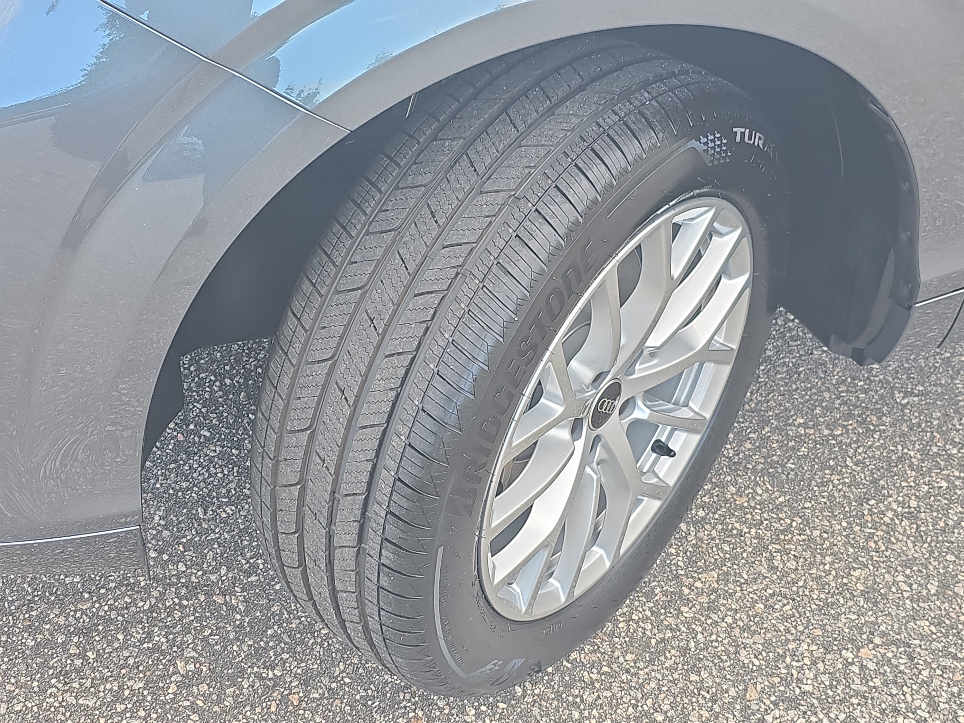 New 2026 Audi Q3 quattro 2.0T AWD/4WD image 31