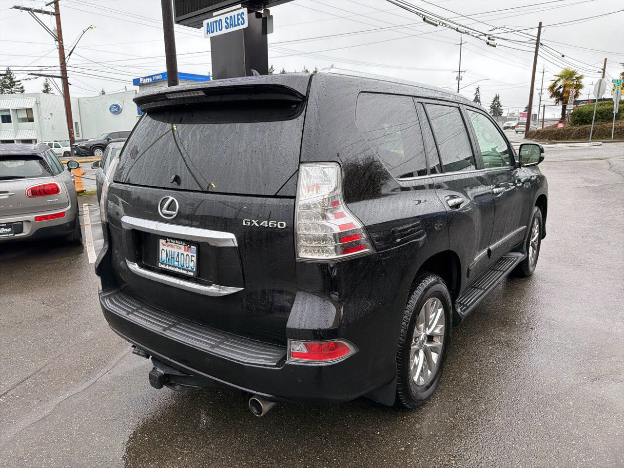 Used 2014 Lexus GX 460 w/ Premium Package image 3