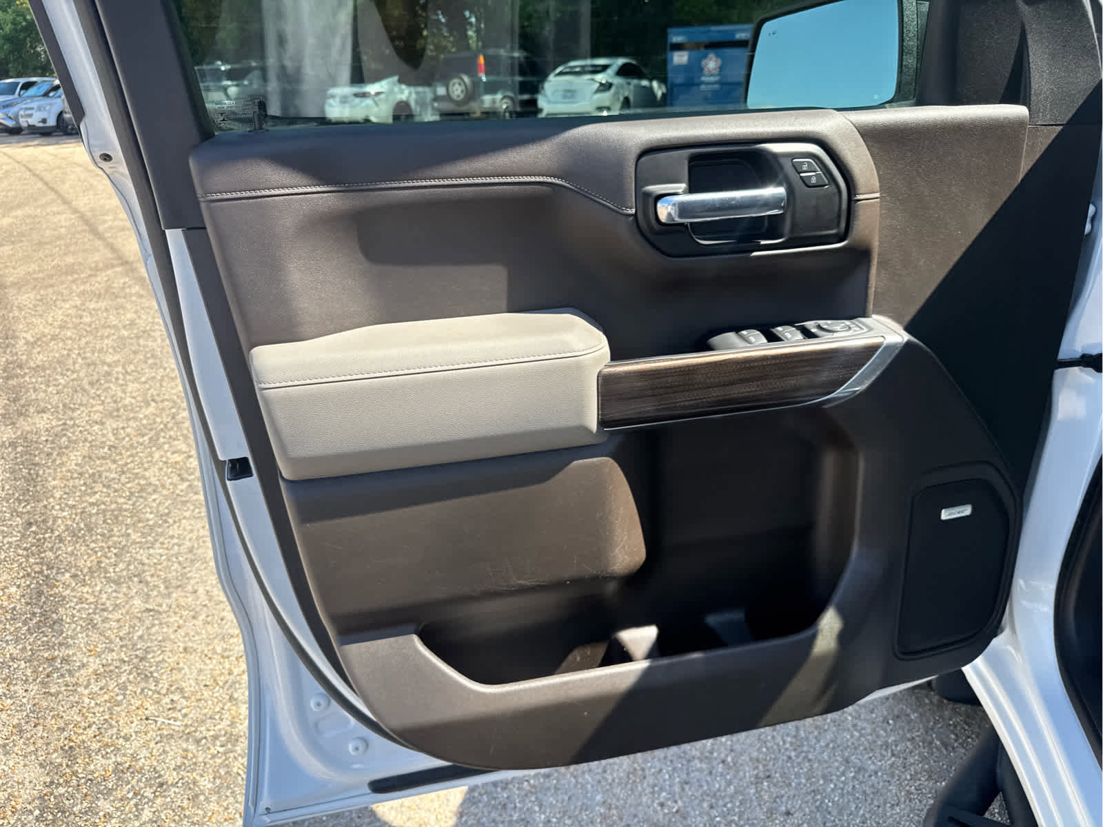 Used 2022 Chevrolet Silverado 1500 LT Trail Boss w/ LT Trail Boss Premium Package image 25