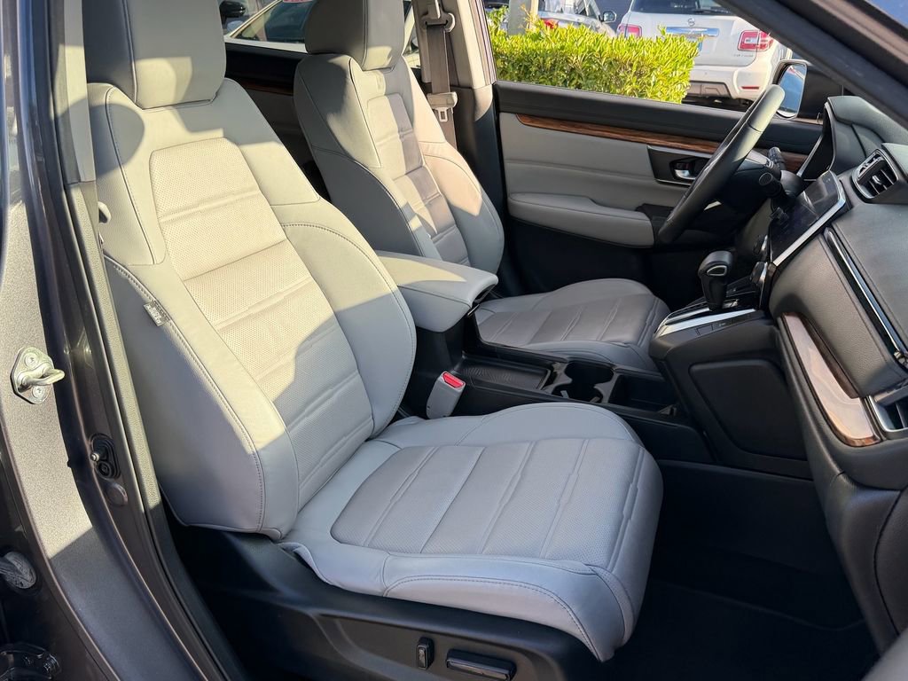 Used 2018 Honda CR-V Touring image 18