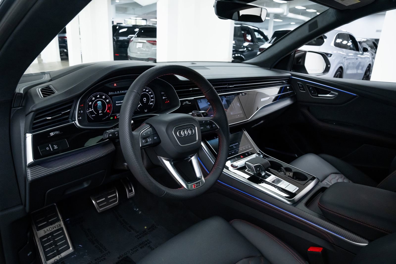 Used 2026 Audi RS Q8 performance image 19