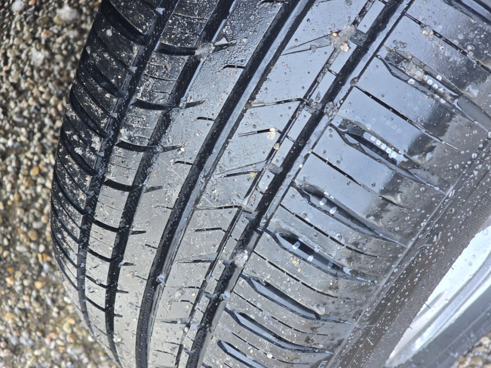 Used 2021 Jeep Cherokee Latitude Lux w/ Comfort/Convenience Group image 33