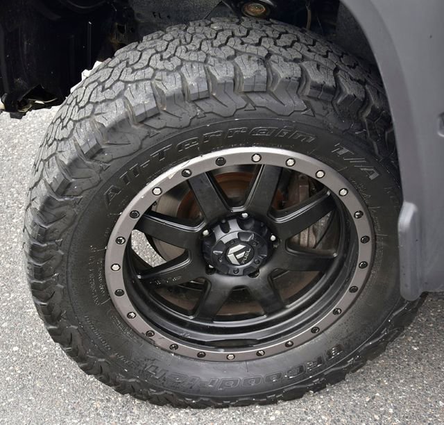 Used 2017 Toyota Tundra Platinum image 34