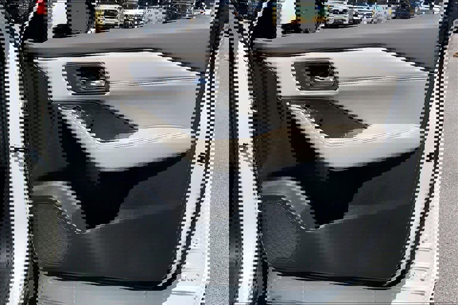 Used 2023 Nissan Rogue SL FWD image 22