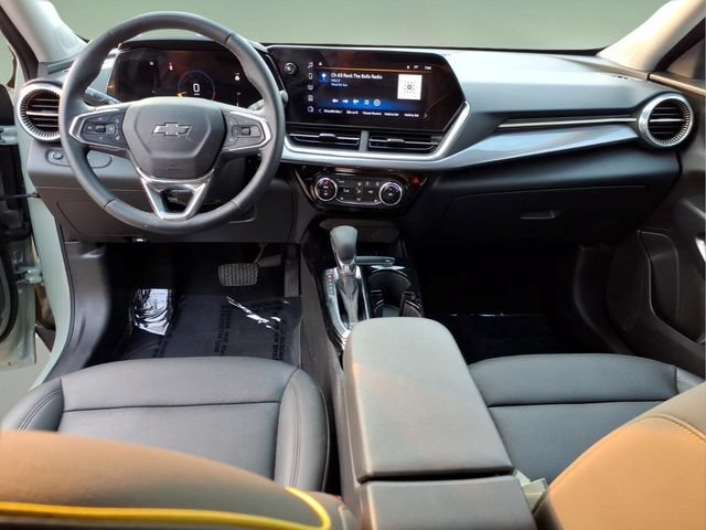 Used 2025 Chevrolet Trax ACTIV w/ Driver Confidence Package FWD image 13