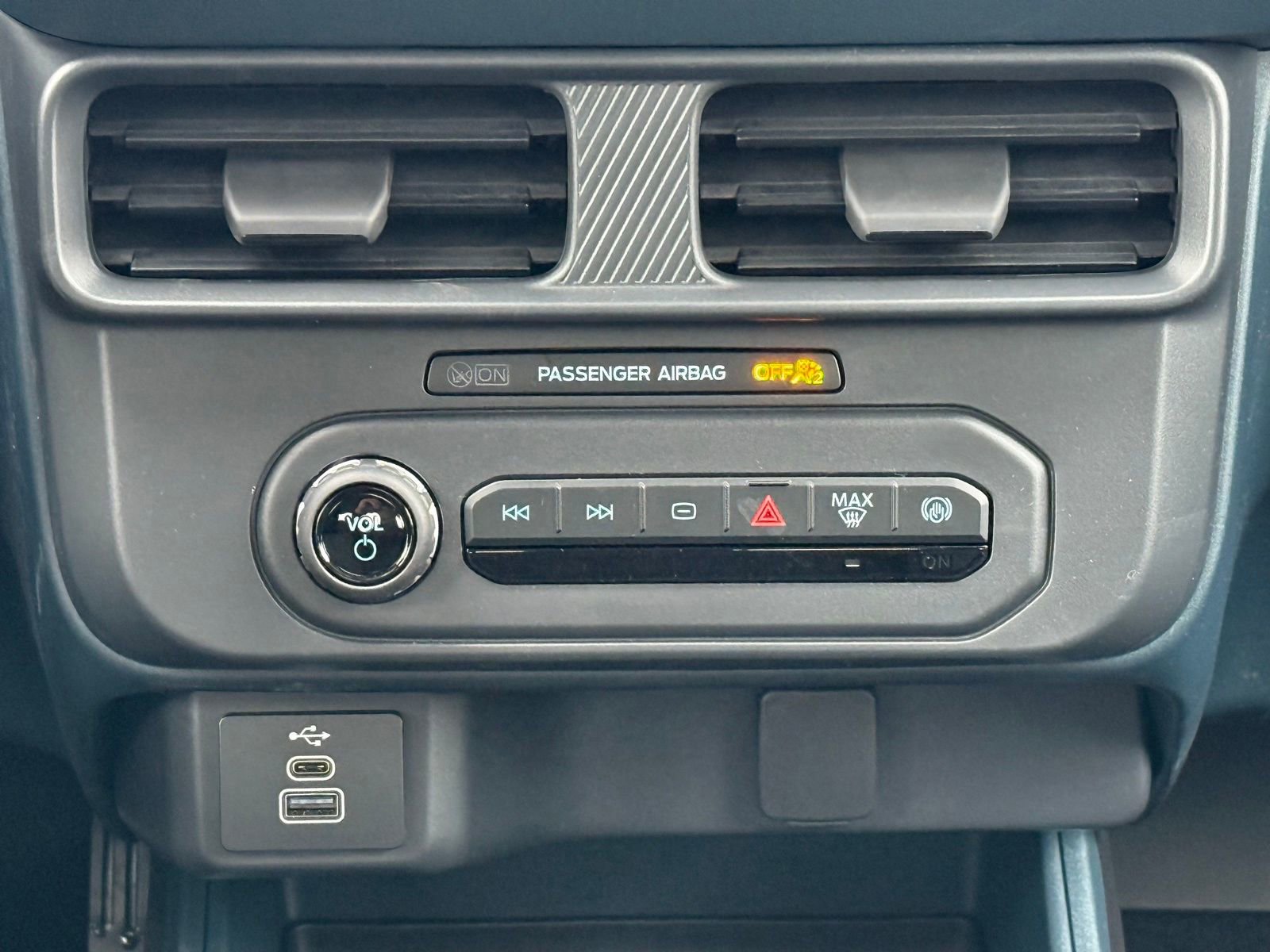 New 2026 Ford Maverick XL image 26