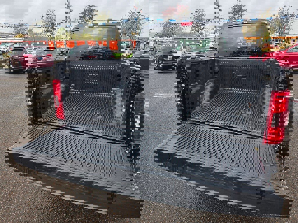 Used 2023 Ford F150 XLT image 27