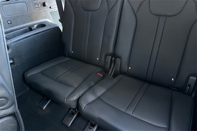 Used 2022 Kia Sorento S image 18