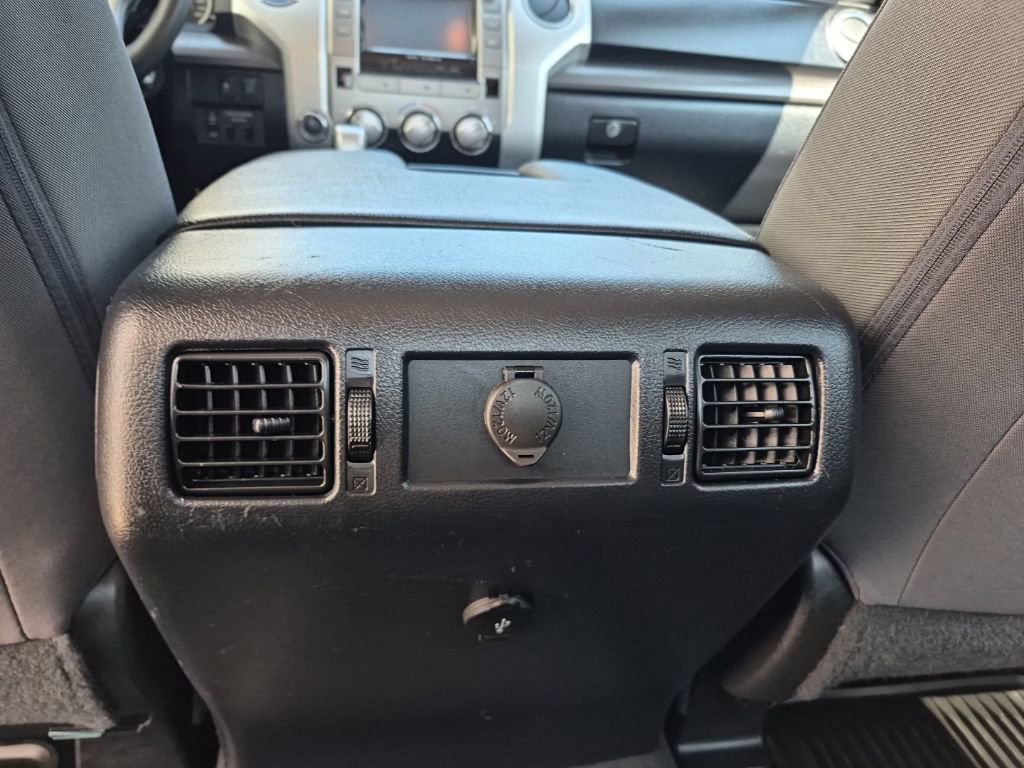 Used 2017 Toyota Tundra SR5 w/ SR5 Upgrade Package image 14