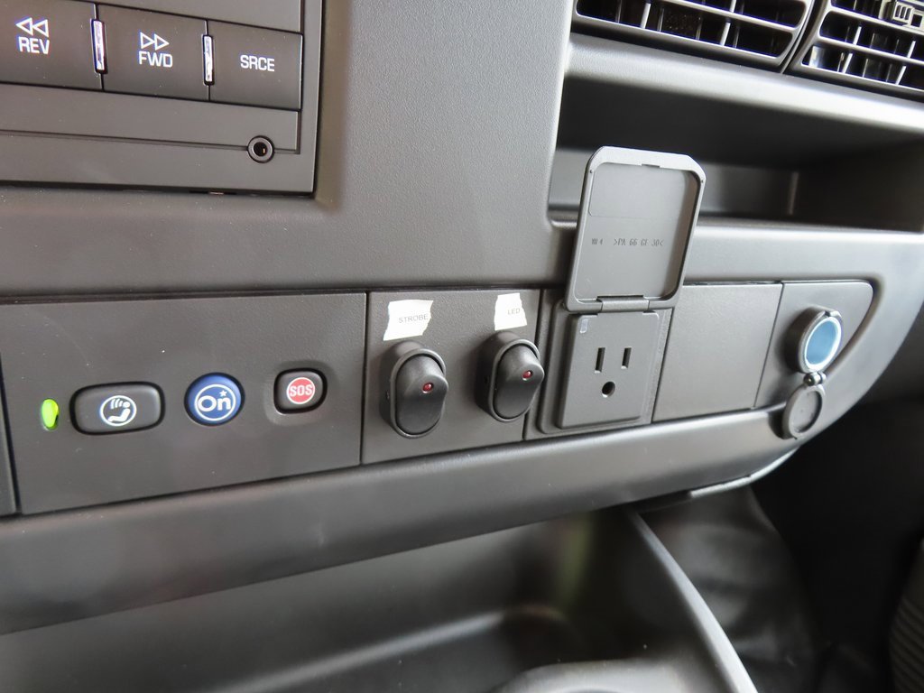 New 2024 Chevrolet Express 3500 Work Van w/ Power Convenience Package image 10