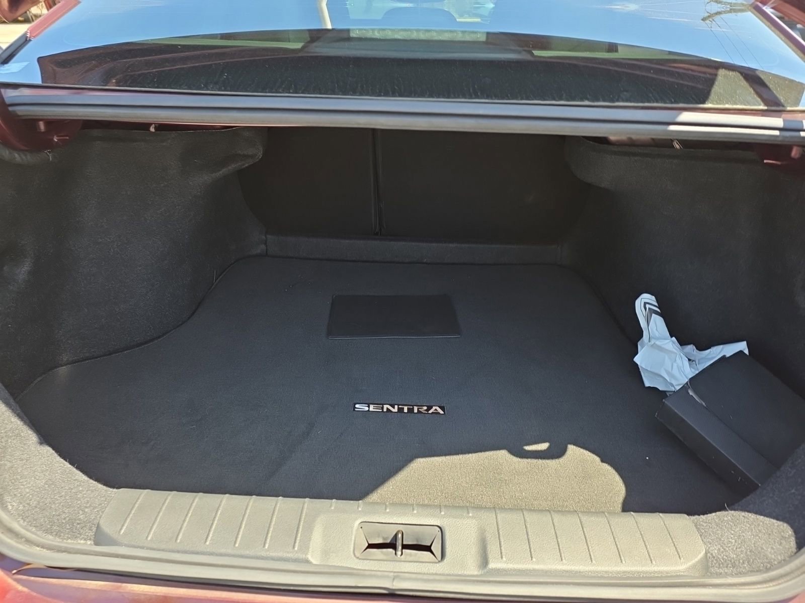 Used 2020 Nissan Sentra SV FWD image 24