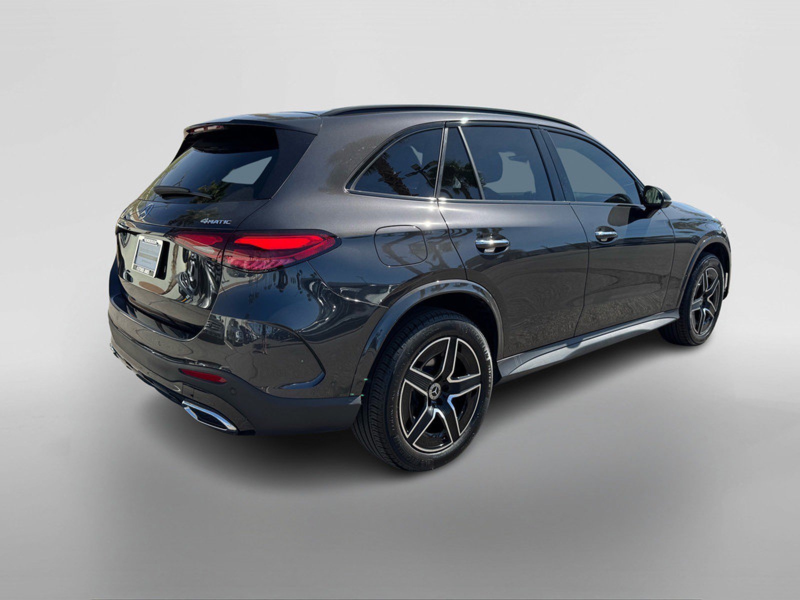 Certified 2025 Mercedes-Benz GLC 300 4MATIC image 5