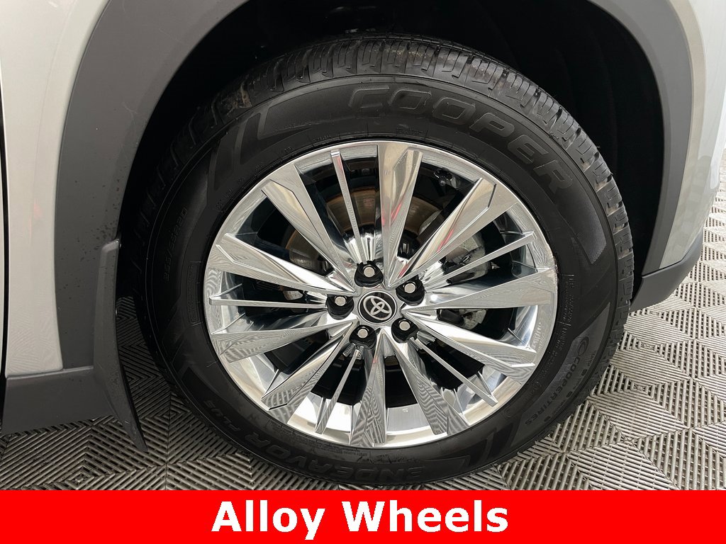 Used 2024 Toyota Grand Highlander XLE image 57