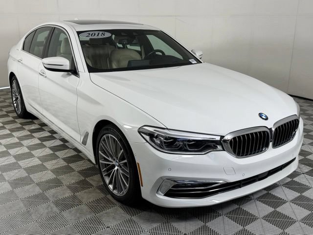 Used 2018 BMW 540i RWD image 10