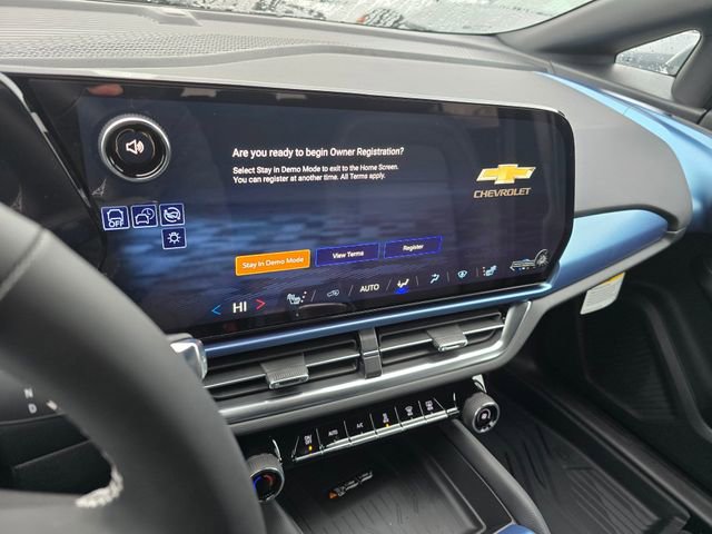 New 2026 Chevrolet Equinox EV LT FWD image 25