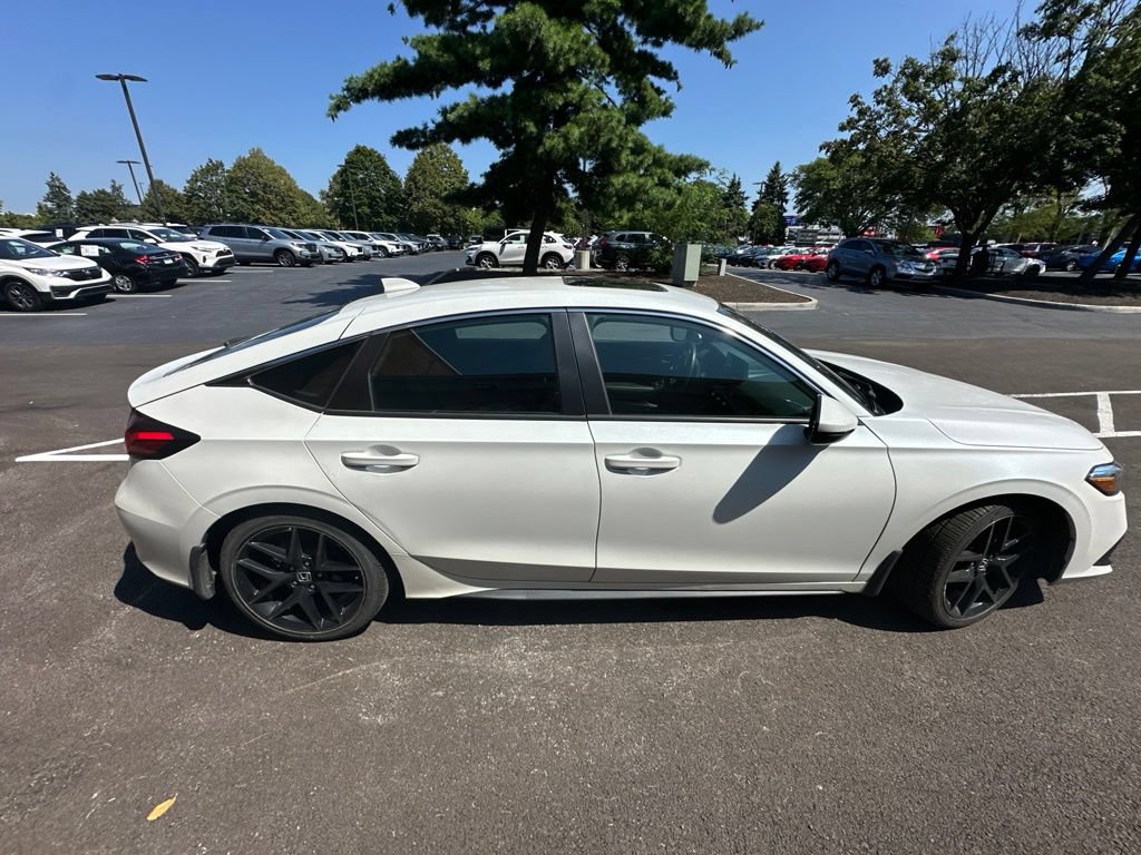 Used 2023 Honda Civic Sport Touring image 3