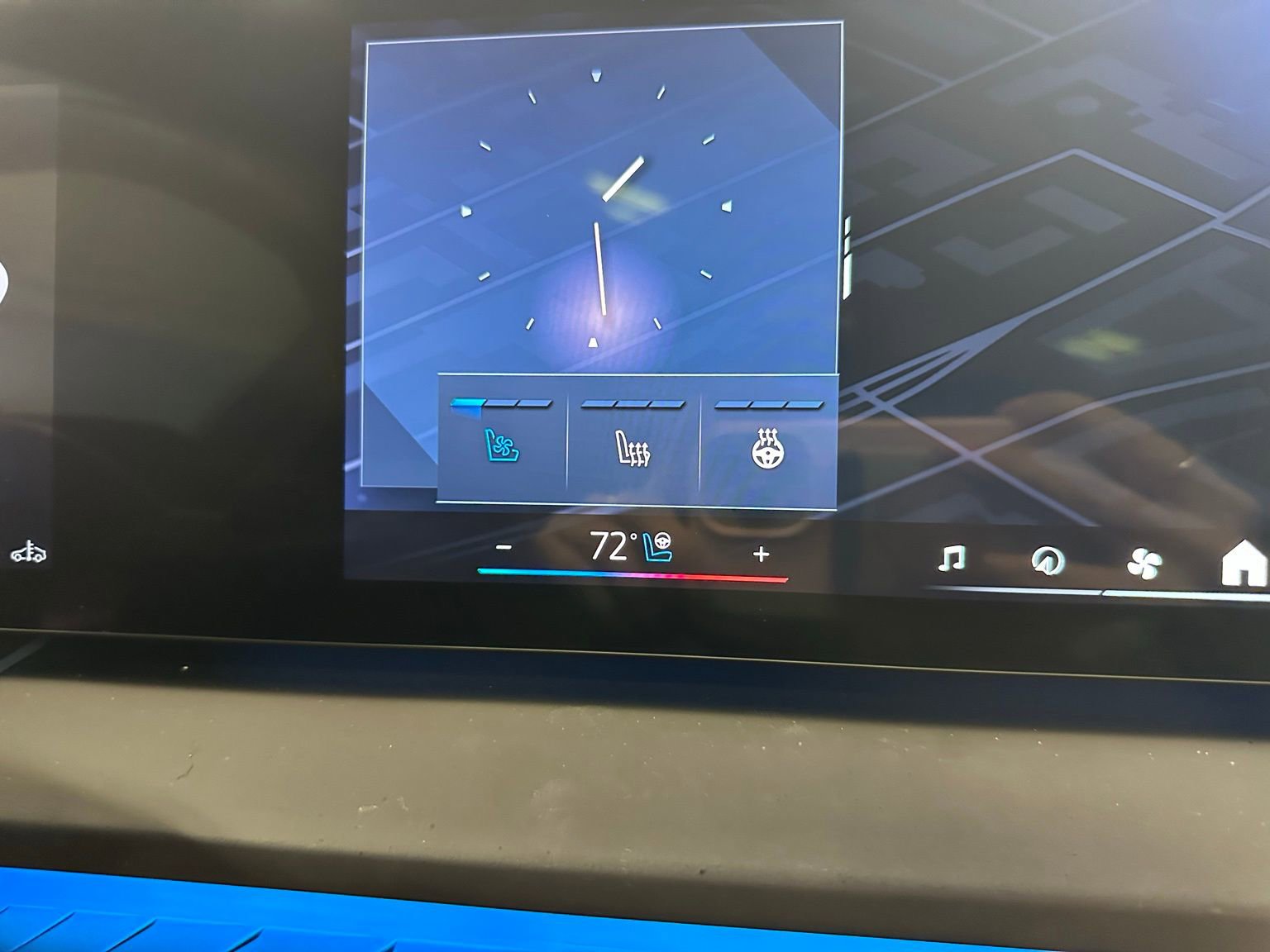 Used 2025 BMW X3 xDrive30i w/ Premium Package image 26